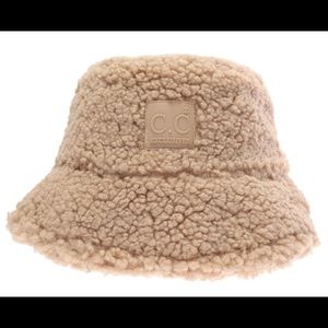 CC Adjustable Sherpa Bucket Hat